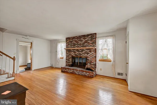 504 SOUTHWELL RD