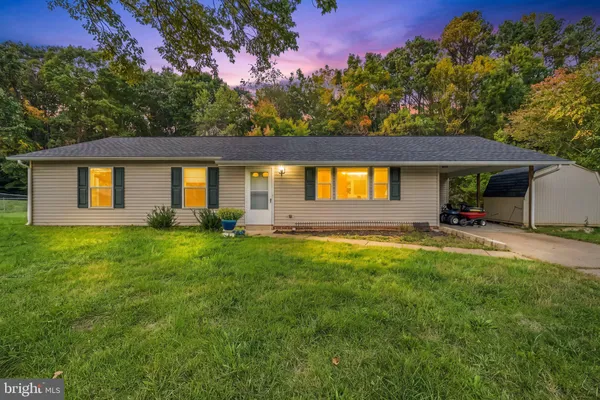 139 WINEWOOD DR