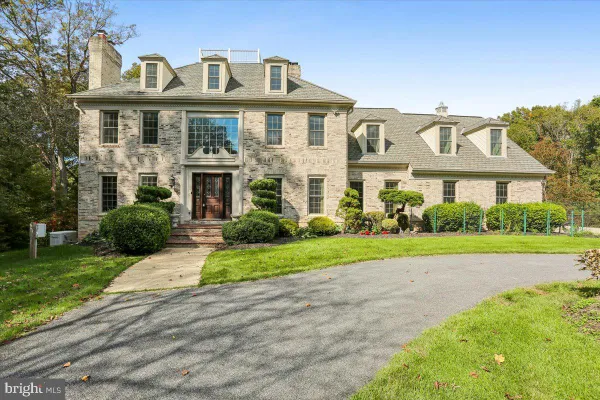 11612 LAKE POTOMAC DR