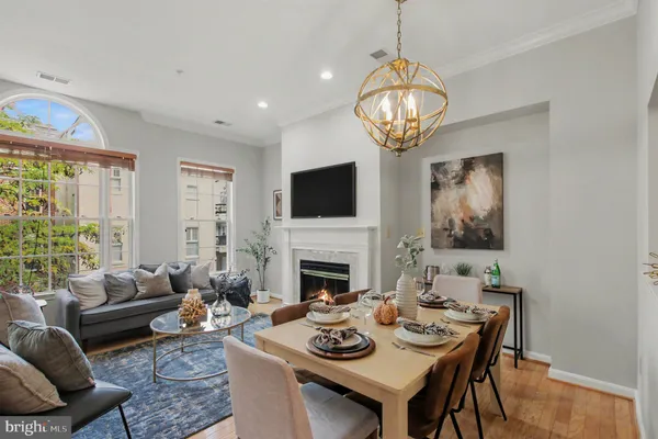 1906 KALORAMA PL 47