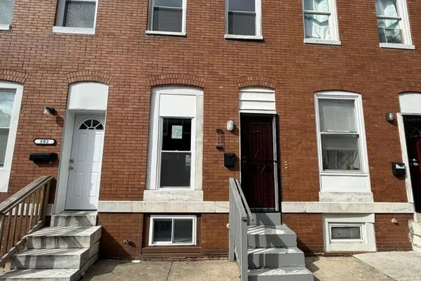 804 N STREEPER ST