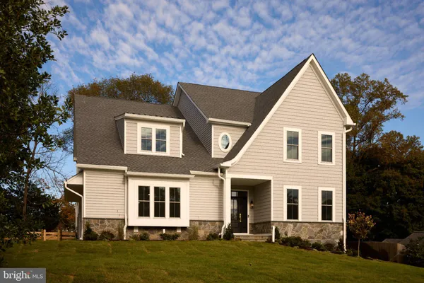2 MARTINS LN