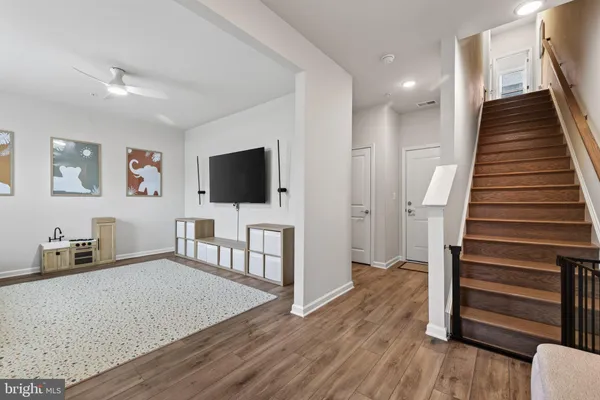 230 FRESHET LN