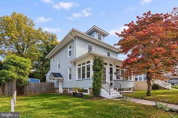225 WOODBINE AVE