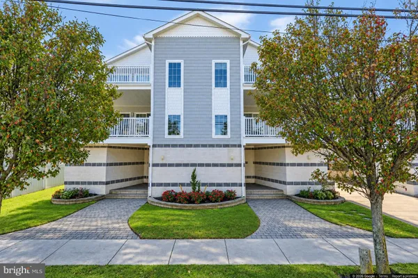 404 E 5TH AVE D201