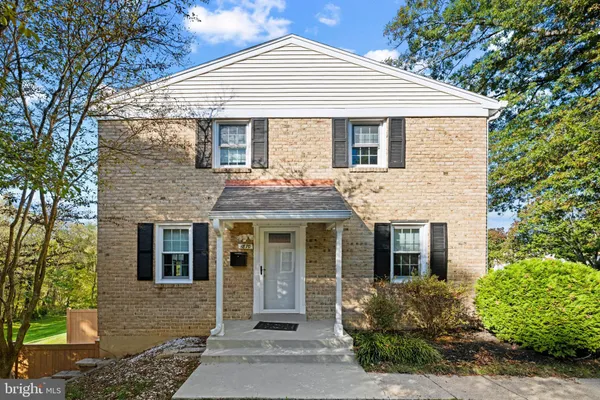 1870 SHARWOOD PL