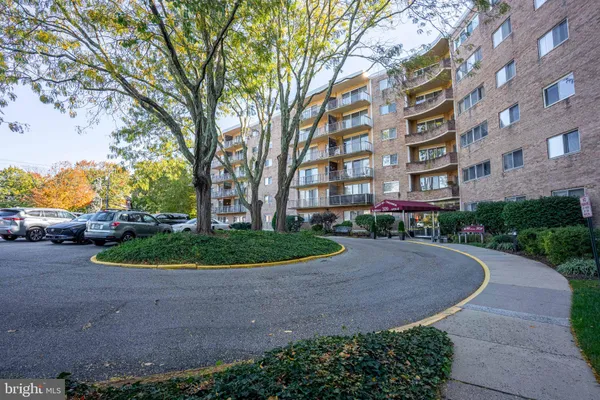 309 FLORENCE AVE AVE 115