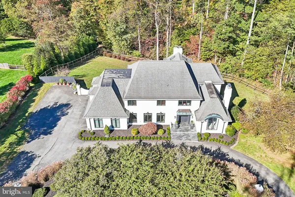 11616 LAKE POTOMAC DR
