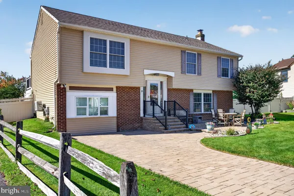 29 CANDLEWOOD CIR