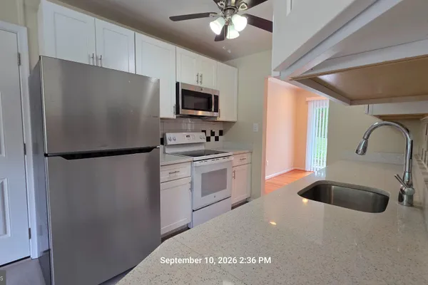 14122 BAUER DR
