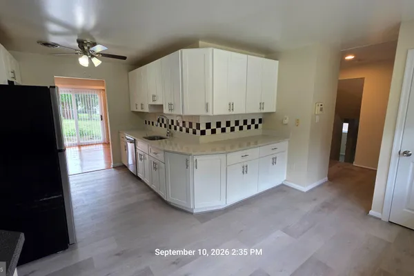 14122 BAUER DR