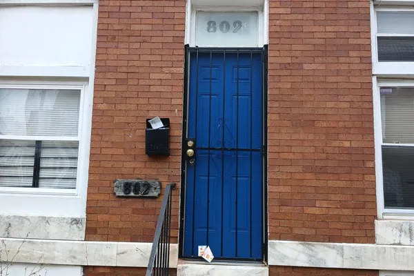 802 N GLOVER ST