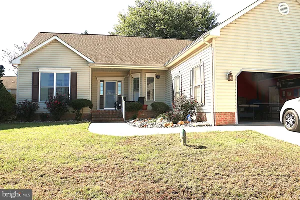 216 MAINSAIL DR