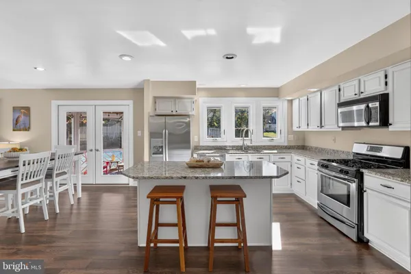 14391 GULLIVER RD