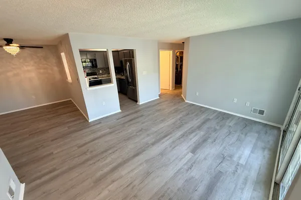 98 IROQUOIS DR 98