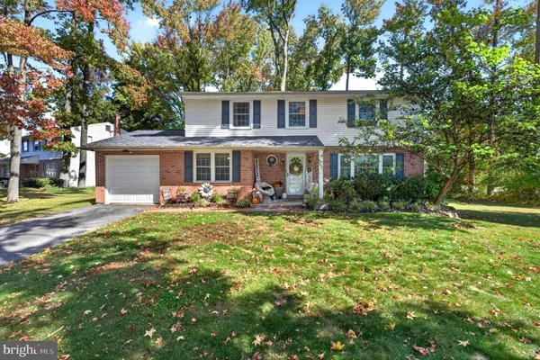2601 PIN OAK DR