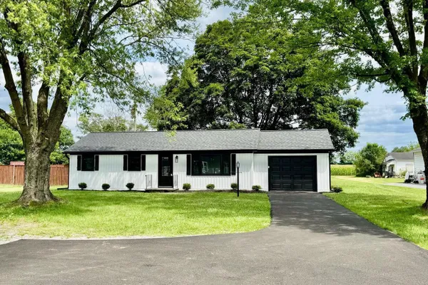 4400 MARTINSBURG PIKE