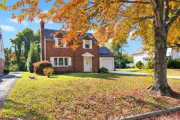 31 FENWICK DR