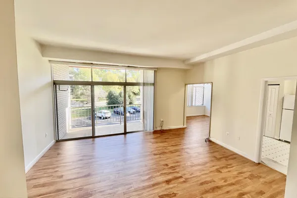 14424 PARKVALE RD 5