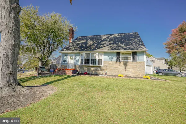 170 DEVON DR