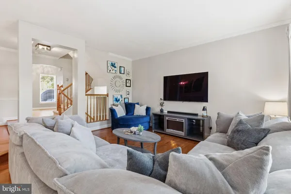 14618 FLOWER HILL DR