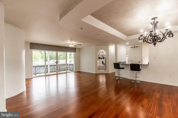 304 CRYSTAL CREEK XING
