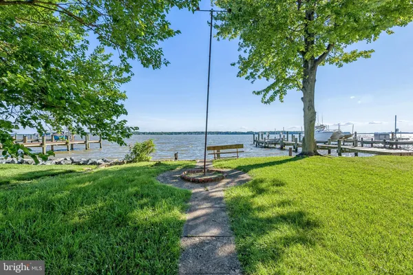 7607 CHESAPEAKE