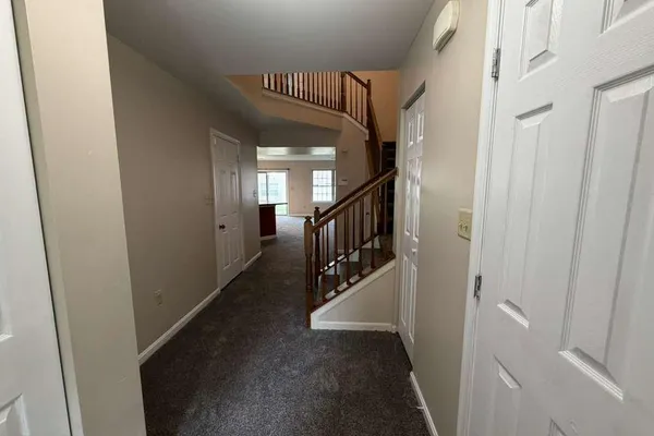 17 SPRING VIEW ST