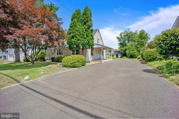 335 TANNER AVE