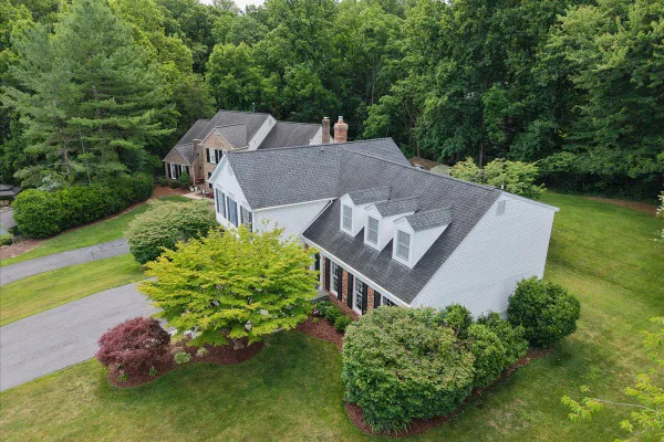 9 KINGS VALLEY CT
