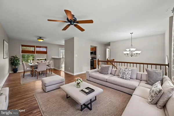2 MAINSAIL CT