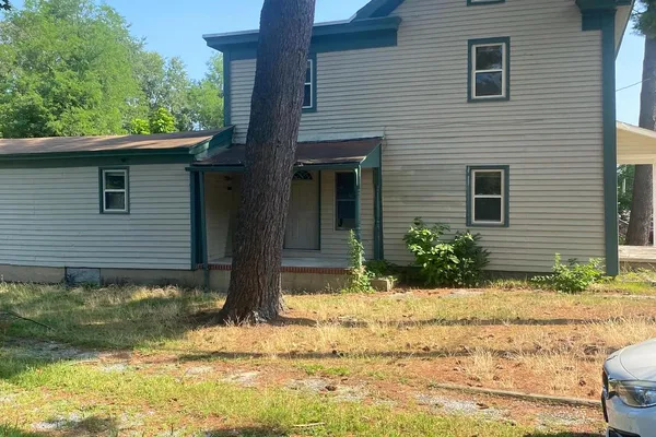 431 MAIN ST 435