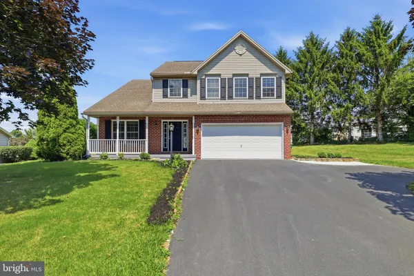 2 FORGEDALE DR