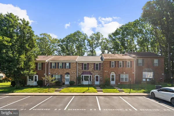 14325 N PARK CT