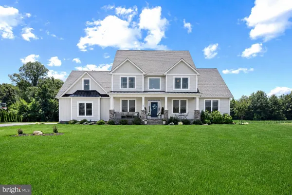 143 THICKET CT