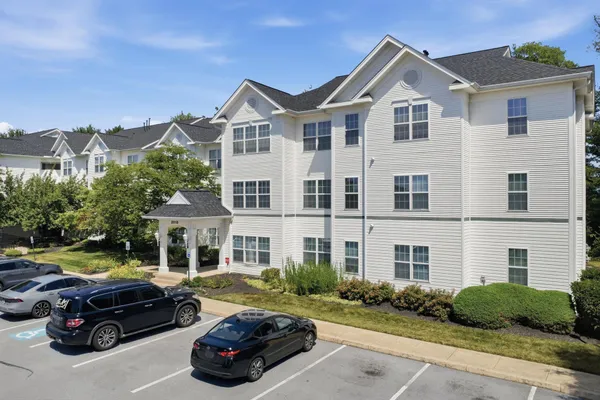 2018 WINDSONG DR 3A