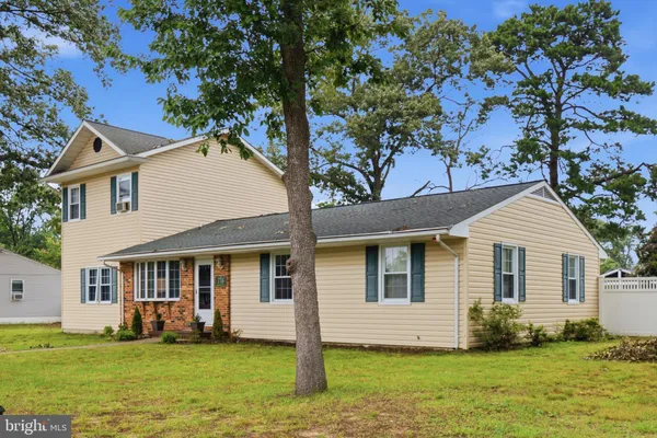 776 EVERGREEN RD