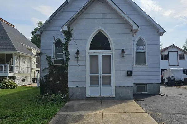 244 CHERRY ST