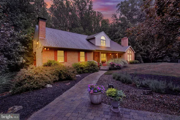 4 QUAIL RIDGE DR