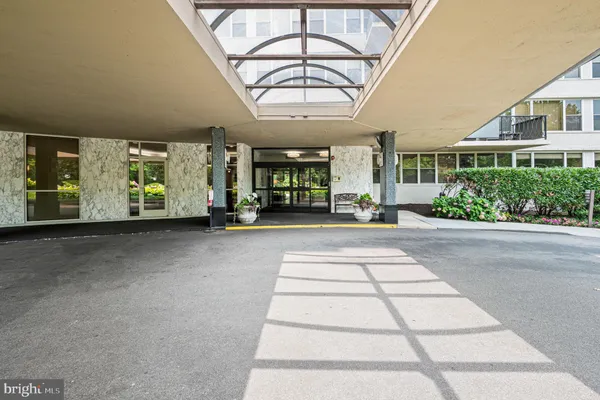 50 BELMONT AVE 401