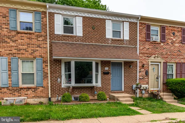 106 PROVIDENCE AVE