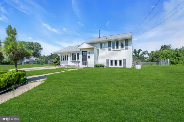 103 CARVER DR