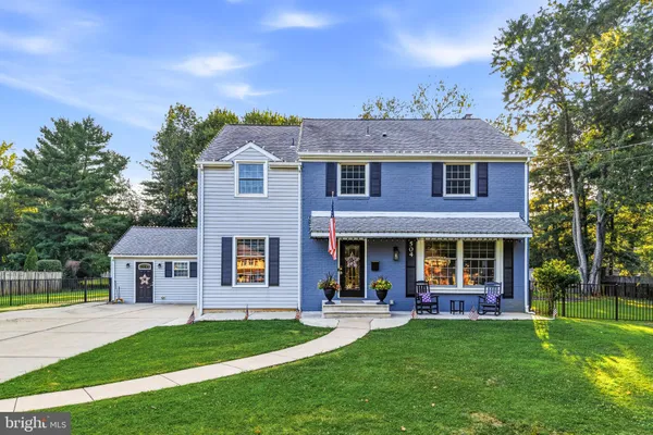 504 MIDDLESEX DR