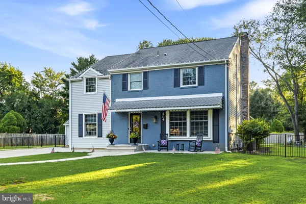 504 MIDDLESEX DR