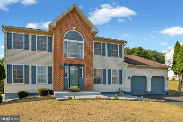 87 OAK LEDGE AVE