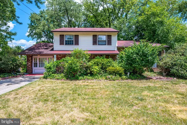 317 BROOKMEAD DR