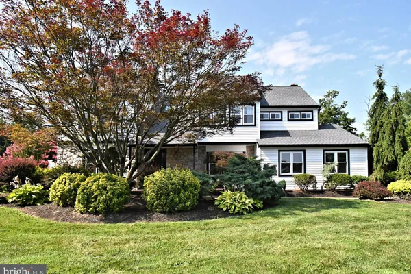 1601 CLARK DR
