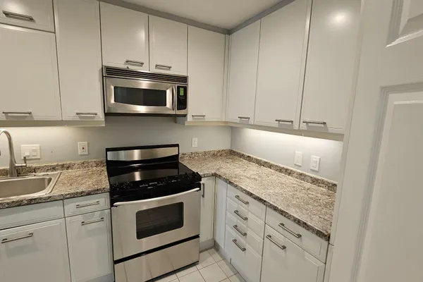 3801 CANTERBURY RD 603