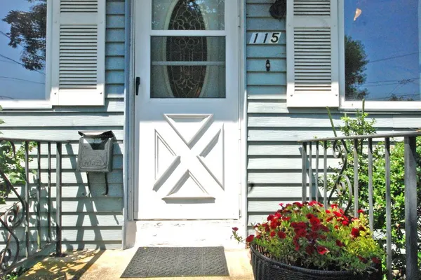115 ANNABELLE AVE
