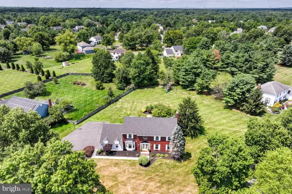 17 FINDLEY LN